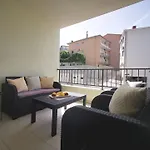 City Center Apartment Karigo 6